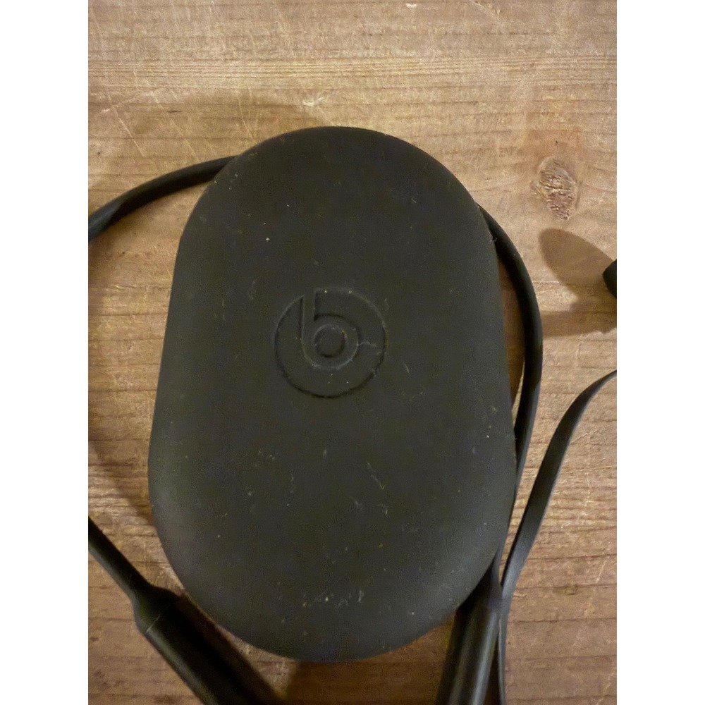 Beats by Dr. Dre BeatsX Wireless Bluetooth In-Ear Headphones Black with Case - Picture 2 of 5